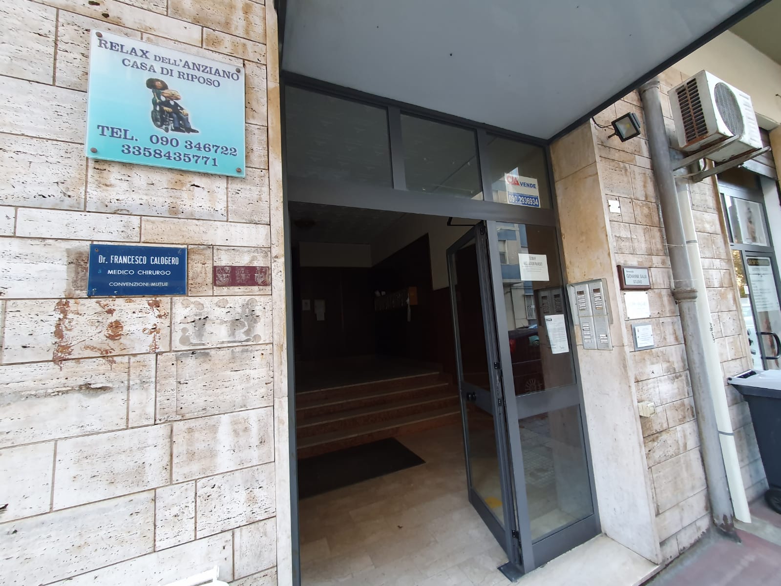 Focolaio in un'altra casa di riposo, 90enne grave