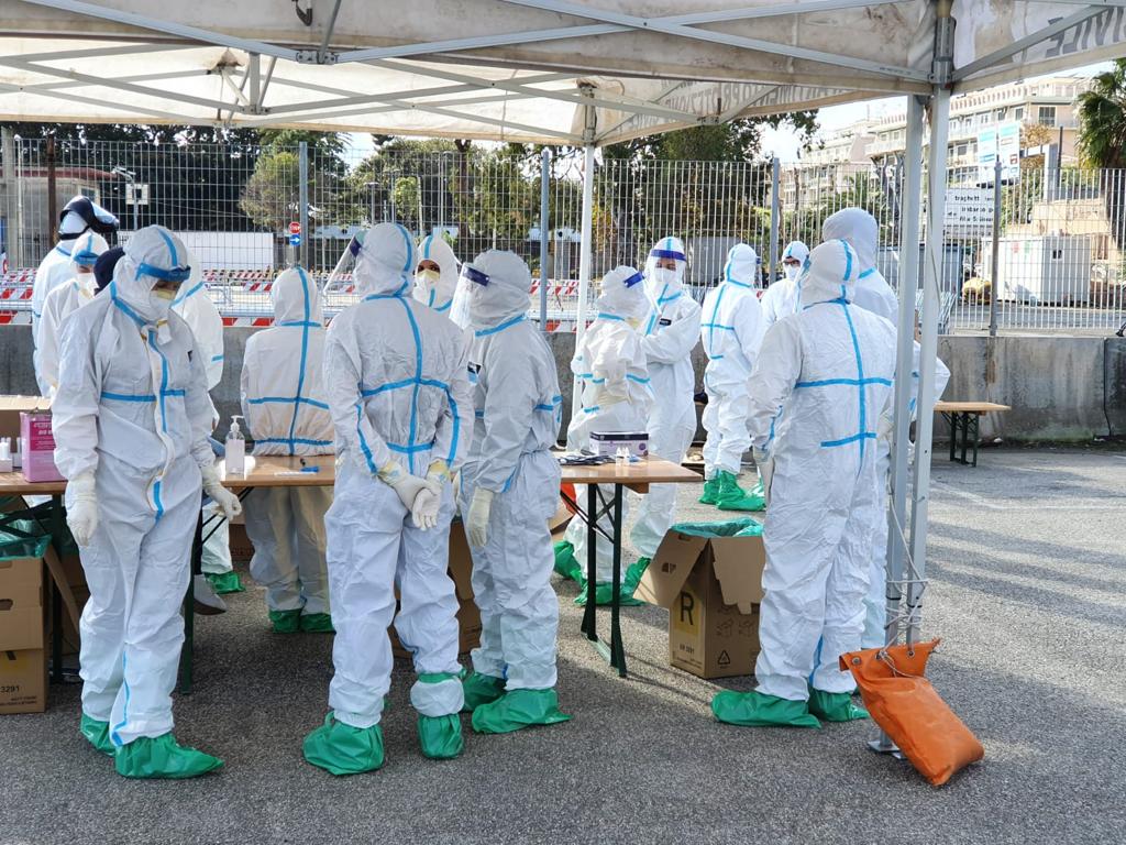 Covid, Cartabellotta: “Picco contagi fine settimana”