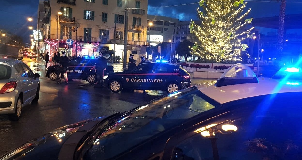 Movida e non solo: 2 arresti, 3 denunce e 70 persone controllate