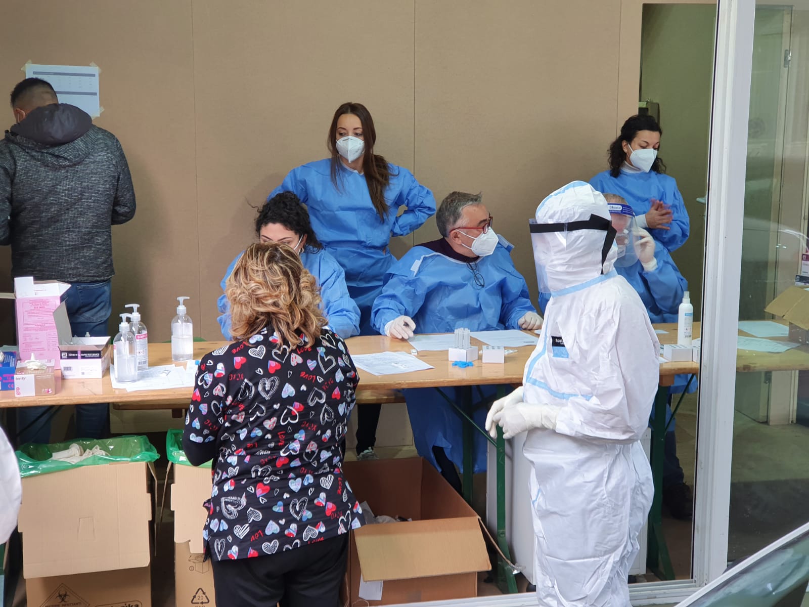 Coronavirus: 26 morti e 669 nuovi contagi (33 a Messina)
