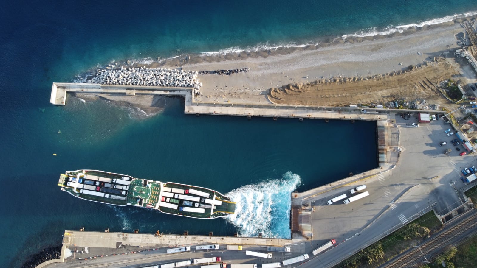 Tremestieri, confermato lo sciopero dei portuali