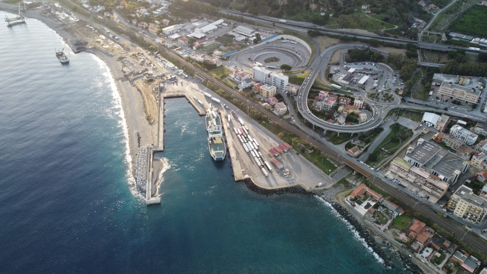 Porto Tremestieri, Uil: “Grazie a Siracusano spiragli positivi dal governo Meloni”