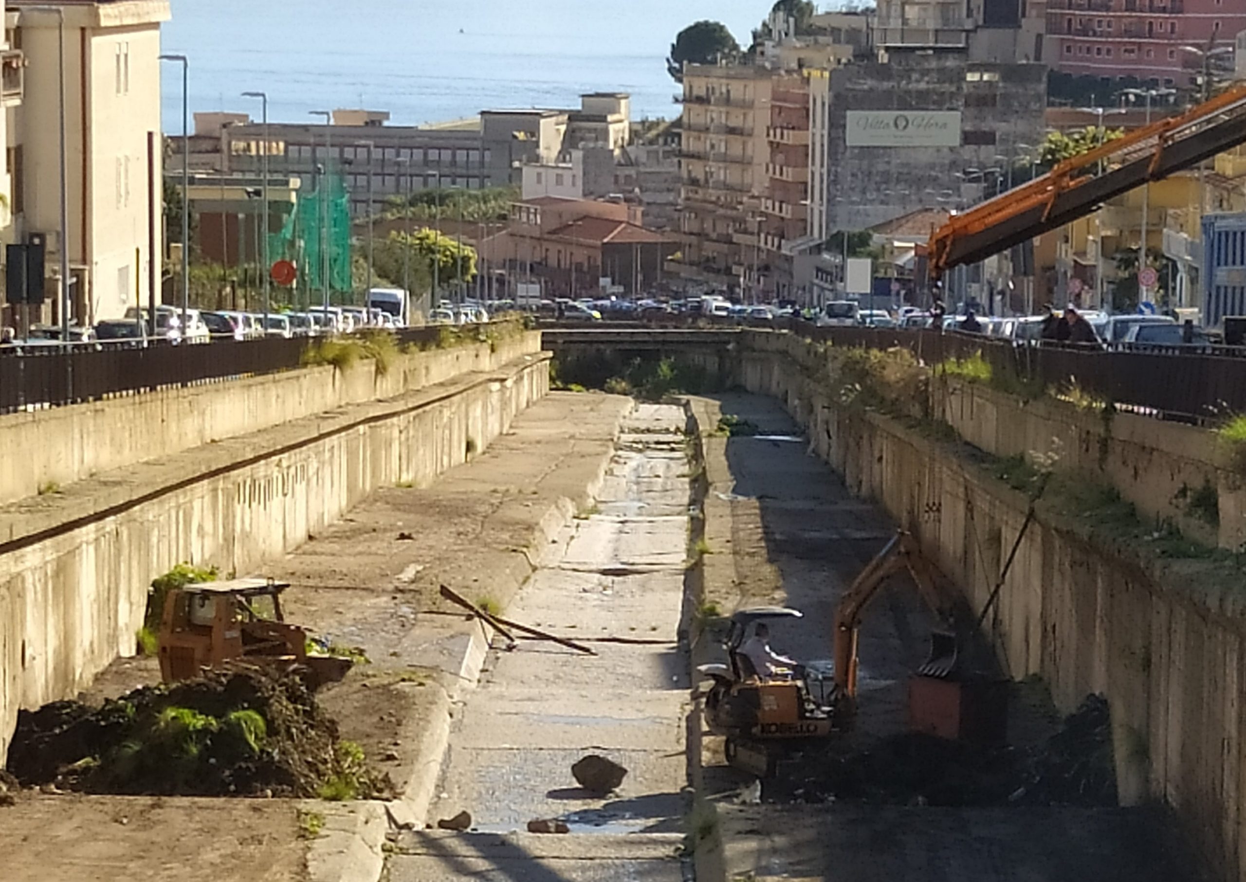 Torrente Annunziata, avviati gli interventi di pulizia
