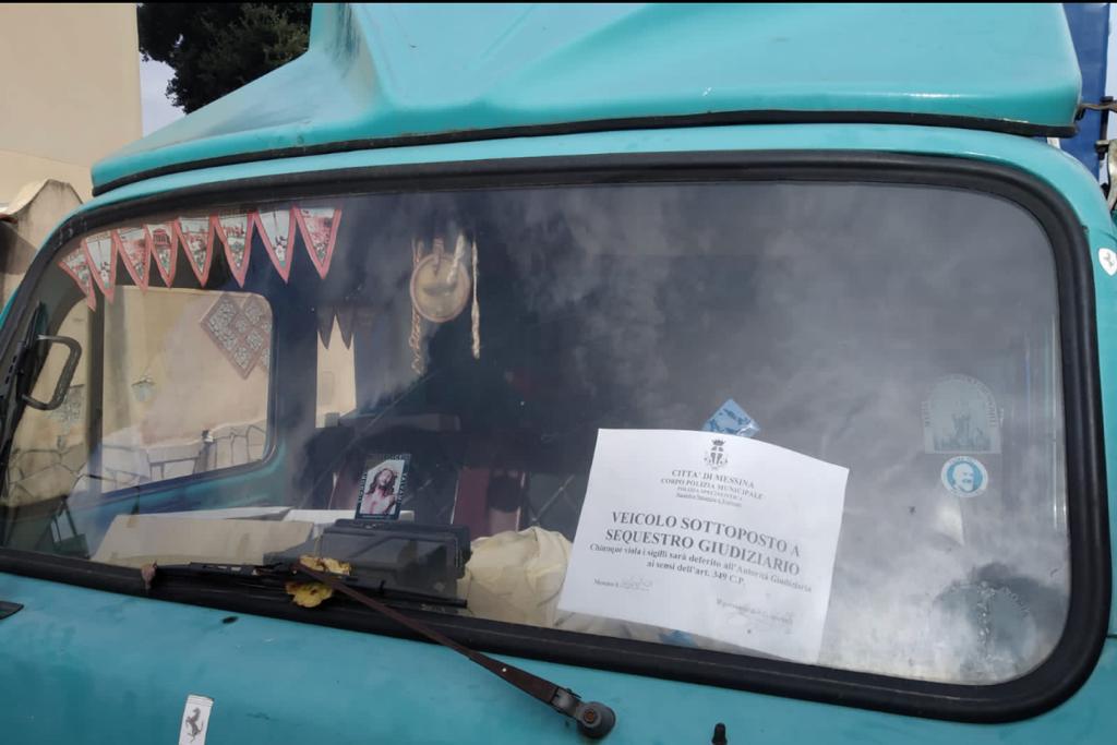 Ambulantato selvaggio: sequestri, multe salate e denunce penali