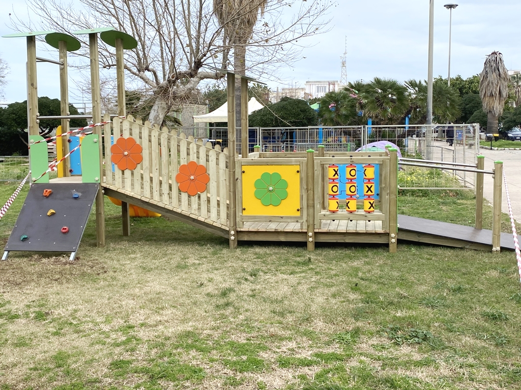 Sant’Agata Militello, villa Bianco si arricchisce di nuovi giochi