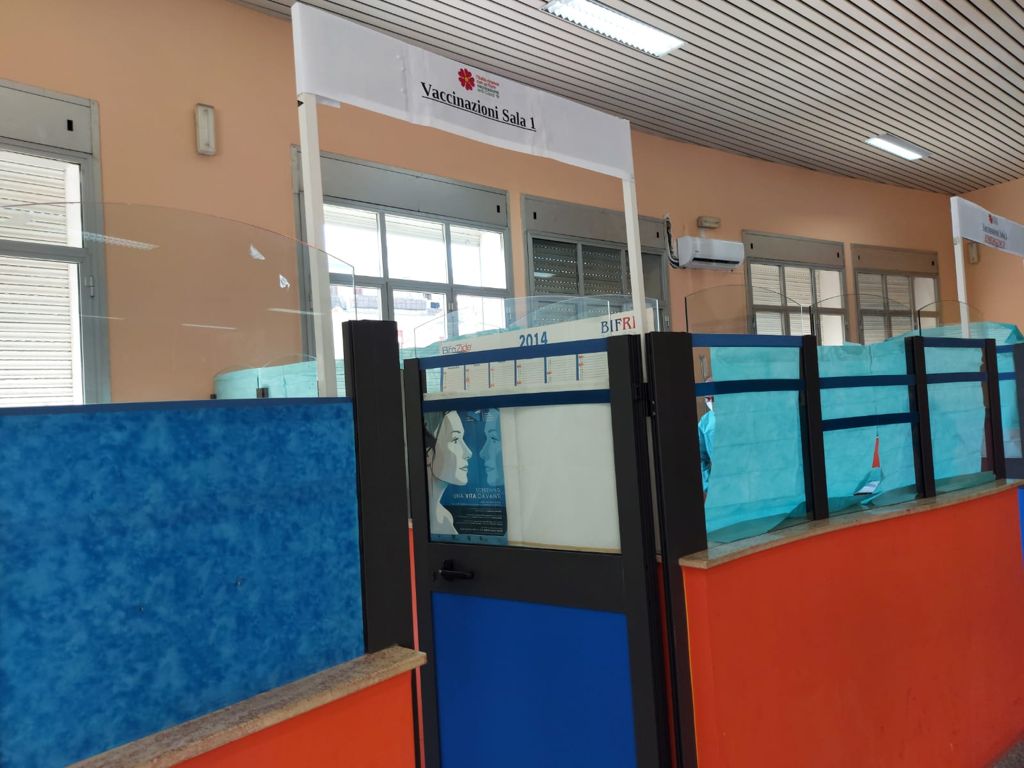 Covid, somministrati oltre 92 mln di dosi