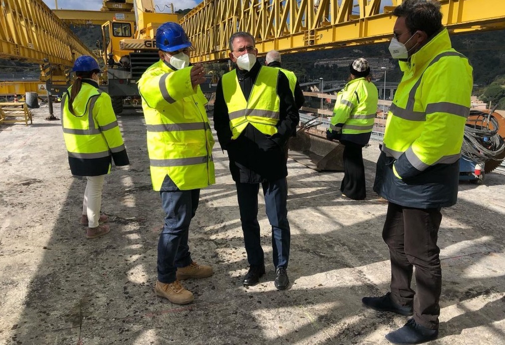 Sopralluogo al viadotto Ritiro, Falcone: "Siamo già al 58% di avanzamento dell’opera"