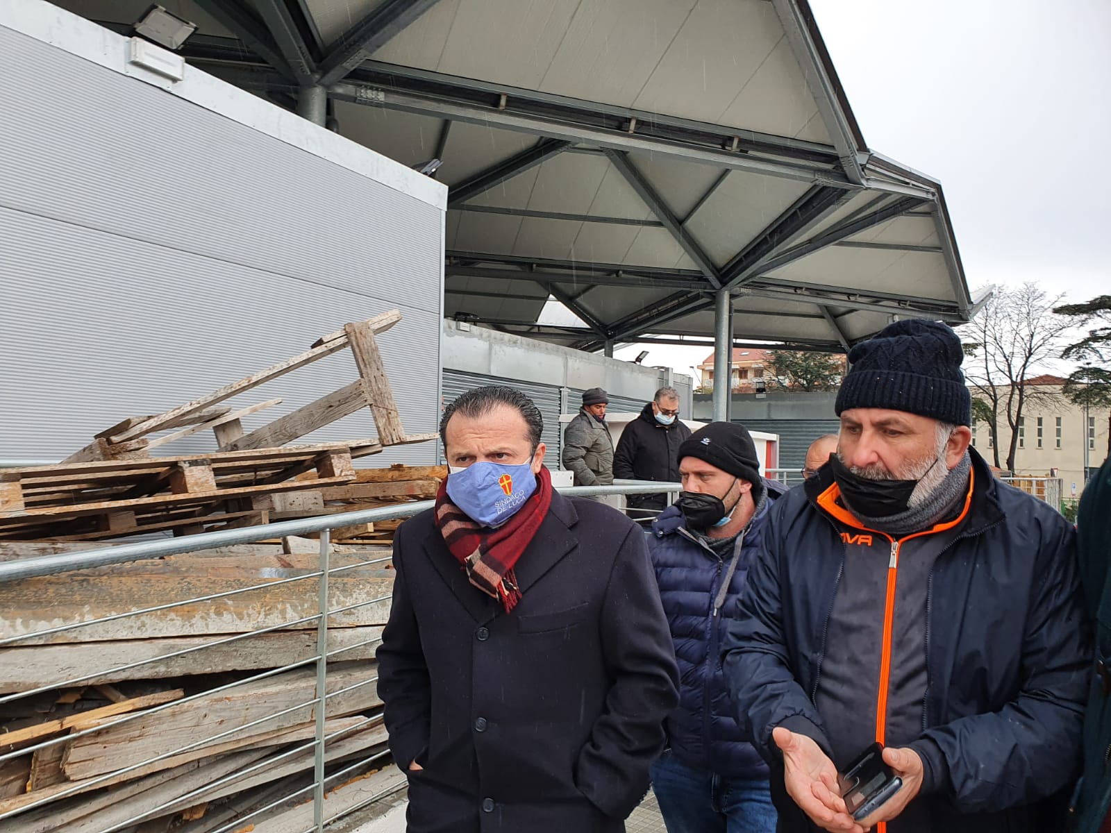 Ex Zaera, scoppia subito la grana affitti