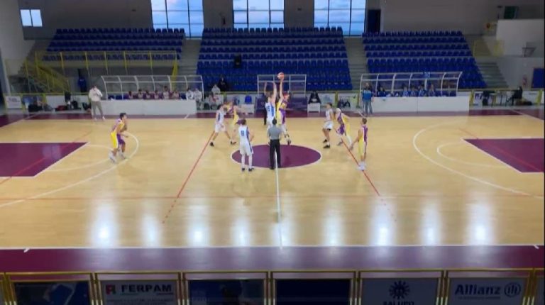 BASKET – Castanea conquista uno storico successo in casa dell’Orlandina Lab