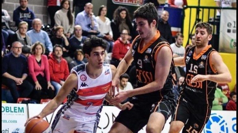 BASKET – Castanea: Nemanja Dosic completa il roster ed è pronto all’esordio