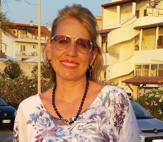 Morte prof. colpita da trombosi, l’ultimo saluto della figlia: “Sono sicura che continuerai a proteggerci”