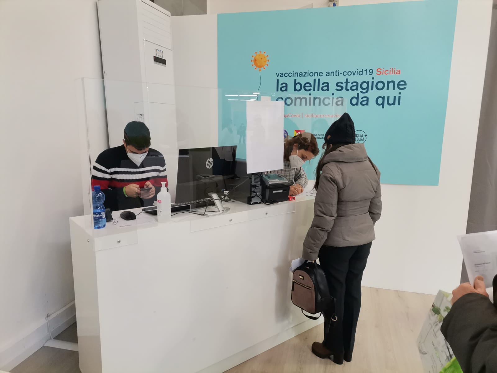 Progetto europeo di Farmacovigilanza sui vaccini COVID: la provincia di Messina prima in Italia per registrazioni