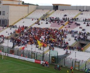 Derby di Messina, una targa per Mino Licordari