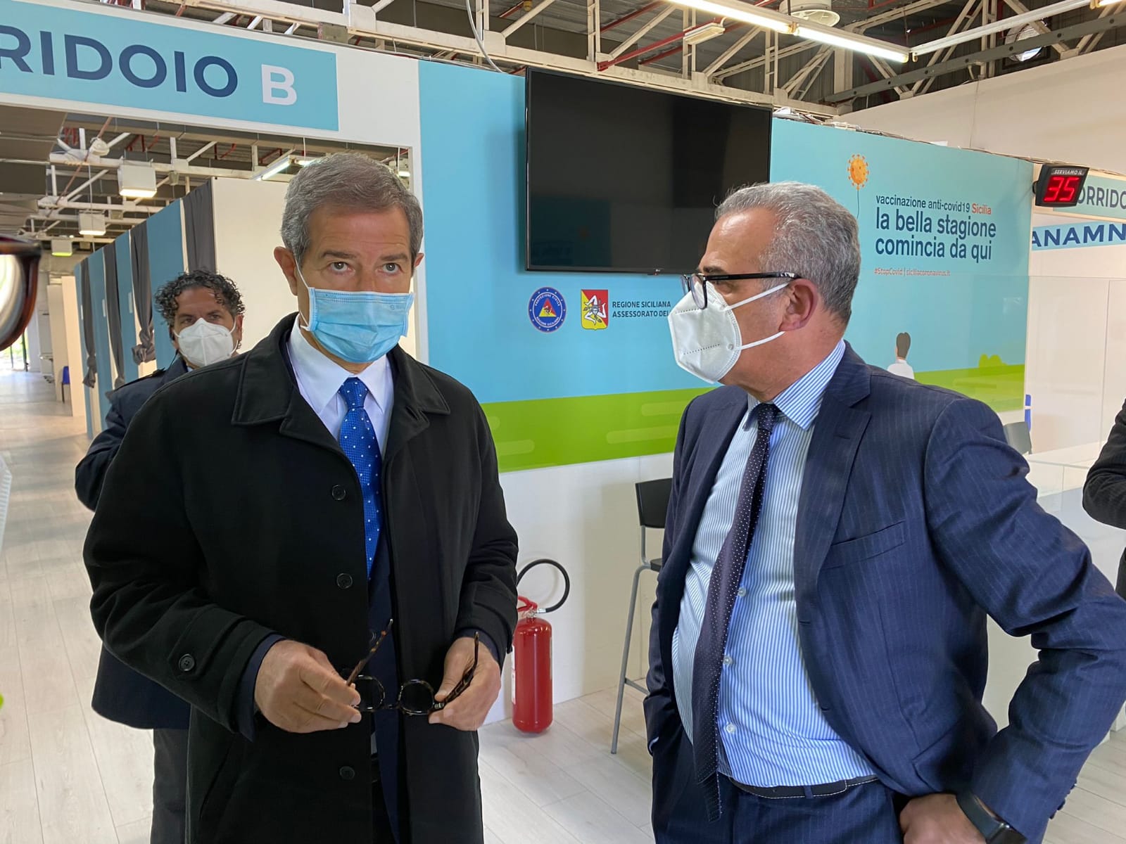 Musumeci: “Lavoriamo per efficace campagna vaccinale”