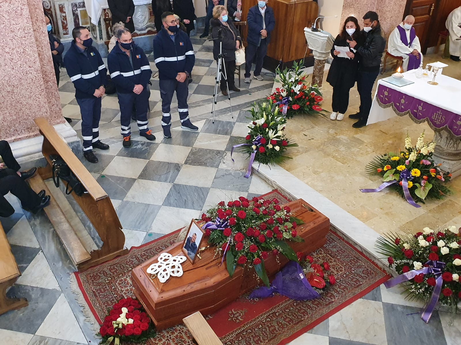 Torre Faro piange Gaetano, lo strazio dei figli: “Ti amiamo tanto”
