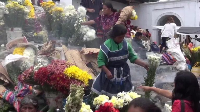 A Chichicastenango fra cristiani e pagani di Franco Zuccalà