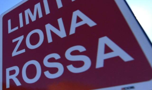 Nizza di Sicilia diventa “Zona Rossa”