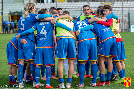 CALCIO SERIE D – Fc Messina cala il tris a Roccella e si avvicina alla vetta