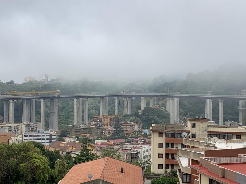 Arriva la “Lupa”: Messina avvolta dalla nebbia