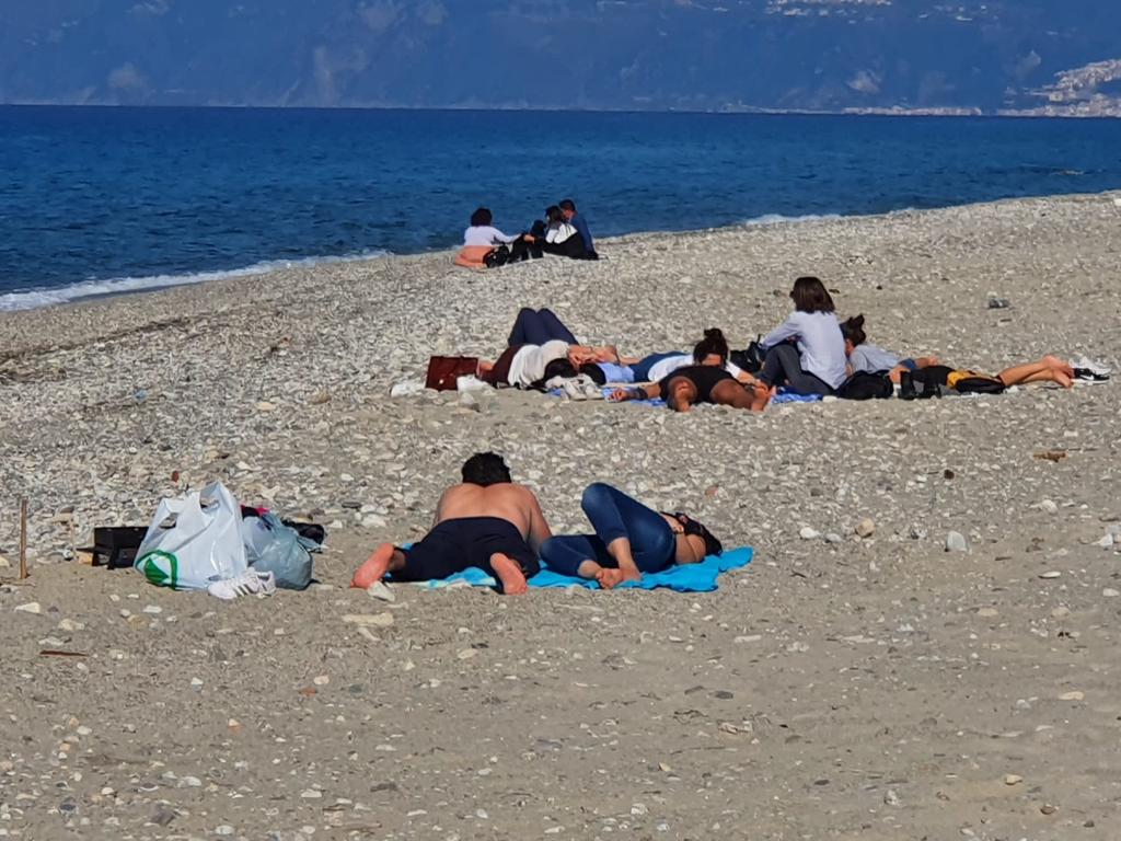 Liberazione, i messinesi si riversano sulle spiagge