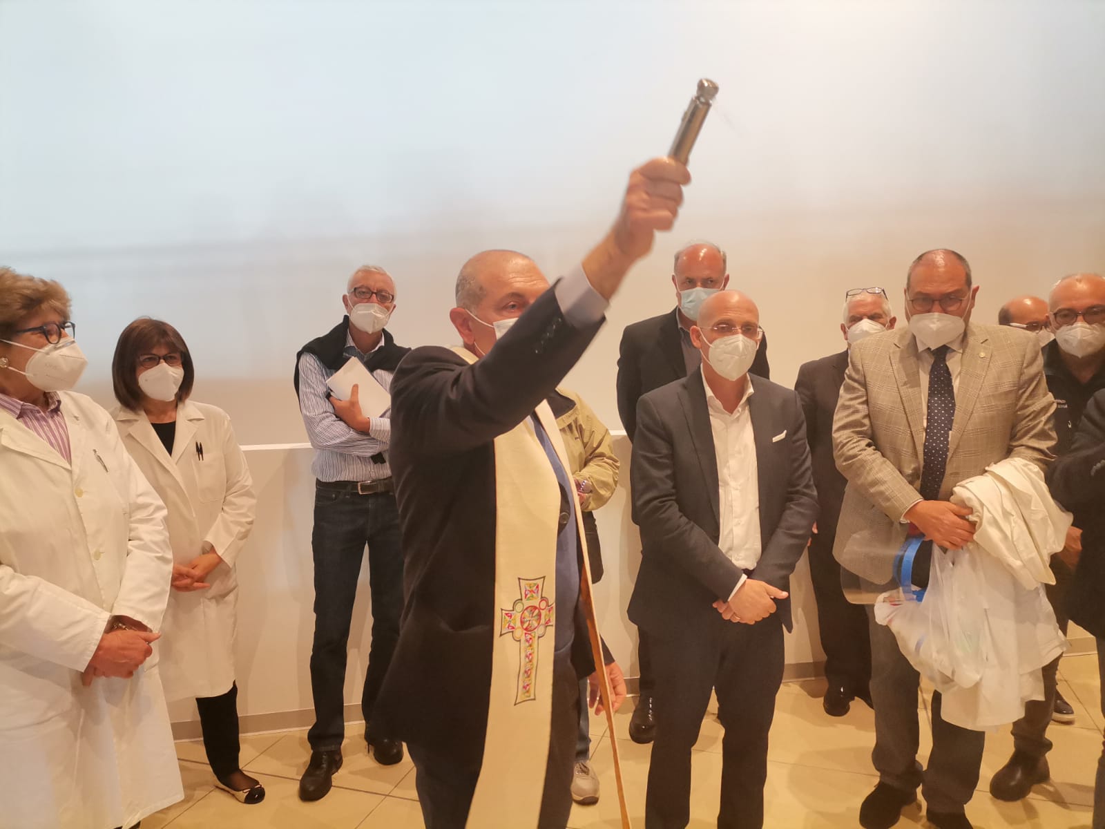 Milazzo, hub vaccinale al centro commerciale