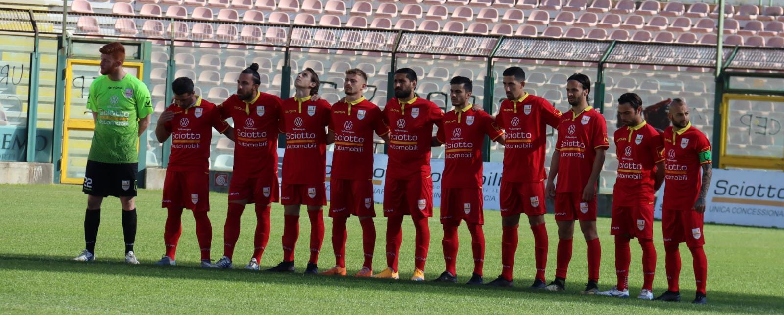 CALCIO SERIE D – Acr Messina sul doppio vantaggio. Il Licata blocca il Fc Messina