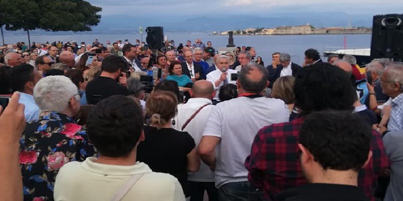 “No paura day”, magistrato guida corteo anti-Covid