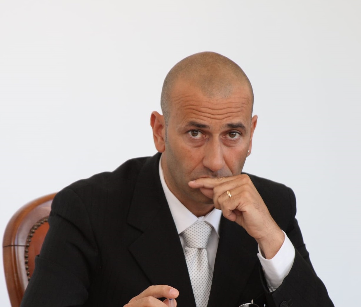 Via Taormina, la proposta di Crimi: “Un doppio semaforo all’incrocio col viale Gazzi”