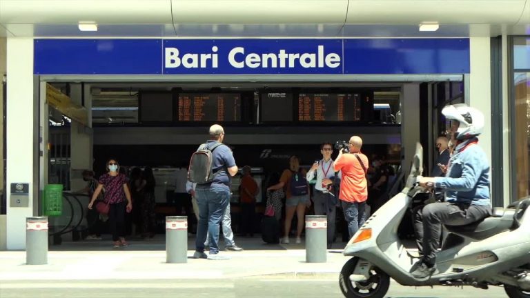 Inaugurata la stazione centrale di Bari