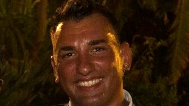 Schianto nella notte, muore 34enne