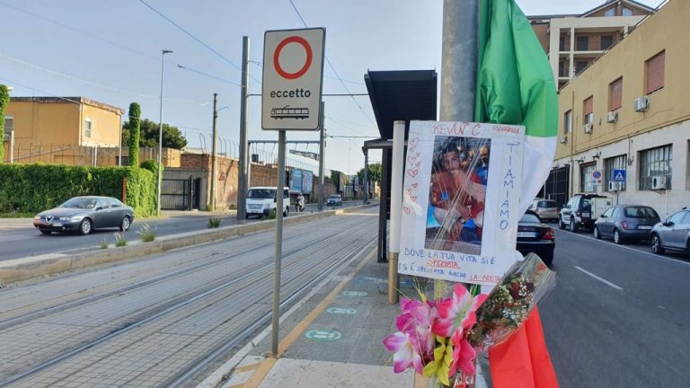 “Si è spezzata anche la nostra vita”: gli amici ricordano così Kevin Costantino