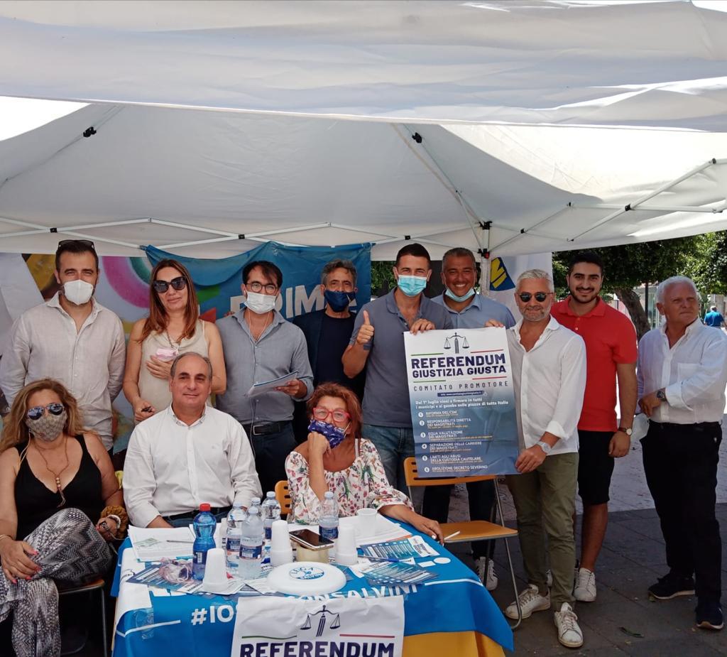 Referendum, la Lega raccoglie firme a Cairoli. Oggi nuovo appuntamento