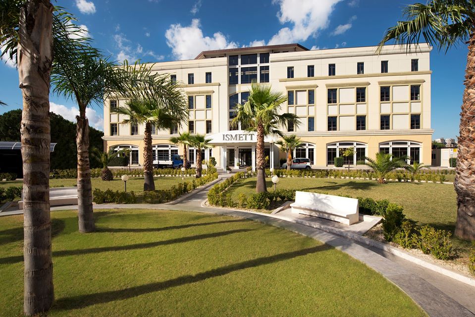 All’Ismett di Palermo valvola tricuspide riparata senza bisturi