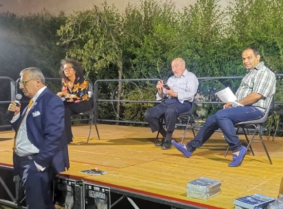 “Otto borghi, un territorio: la visione di Carmelo Duro”