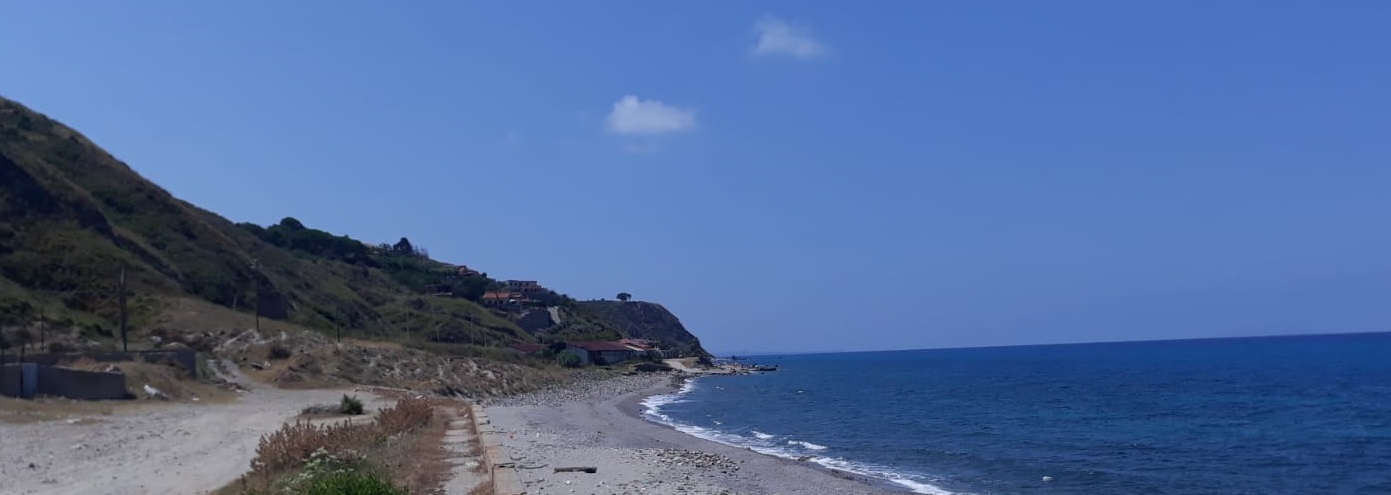 Divieto di balneazione a Mazzeo