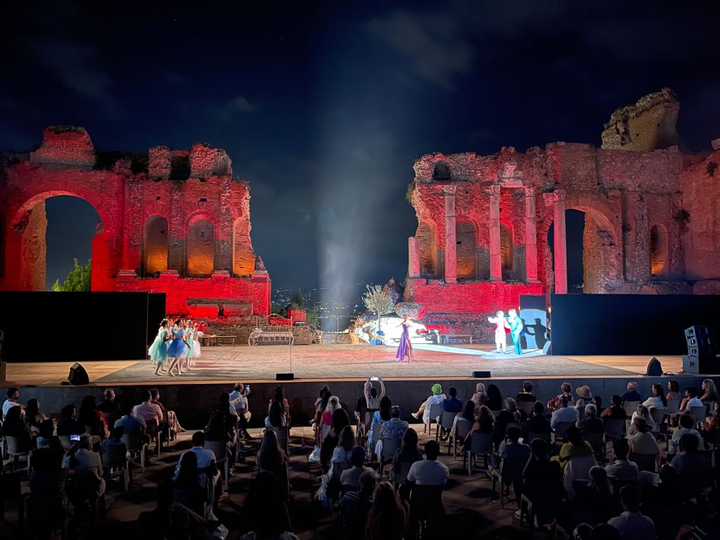 Taormina incantata da “Reminiscenze”