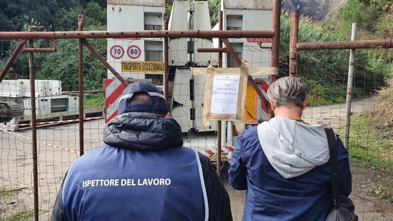 Morte operaio, Uil e Feneal: “E’ una mattanza”