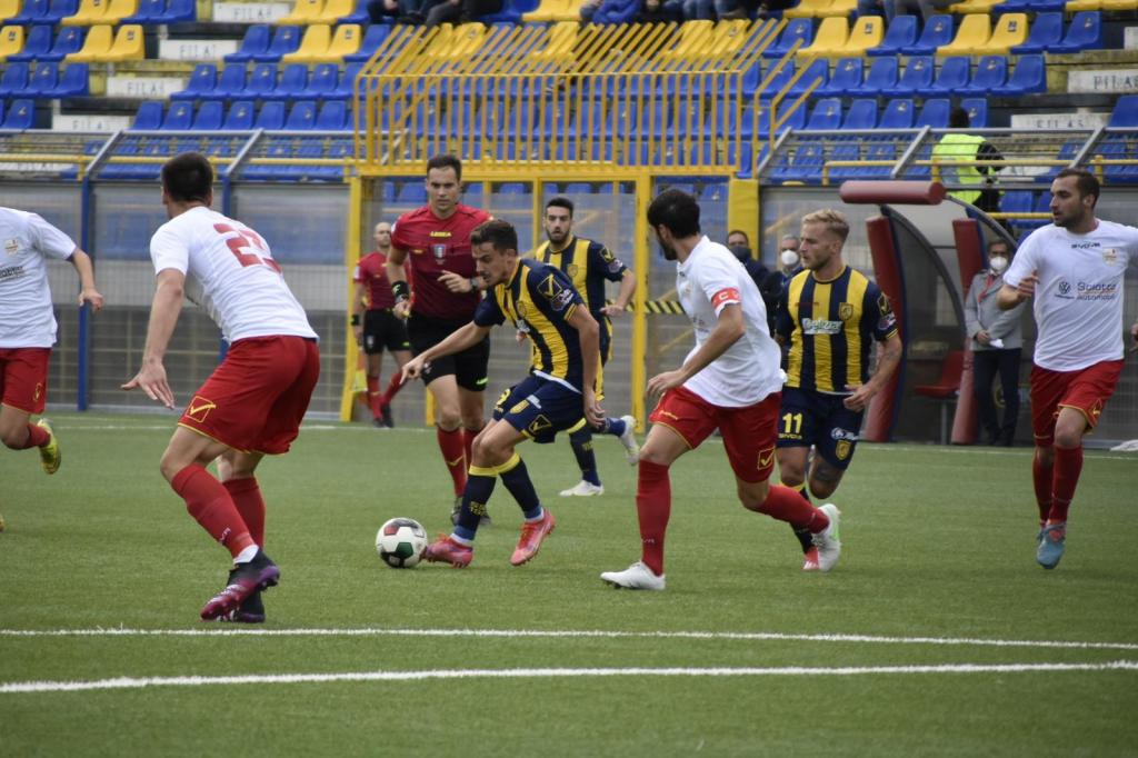 Messina, sconfitta amara al Menti