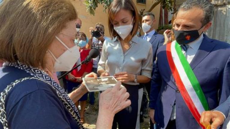 Si cancella la vergogna delle baracche