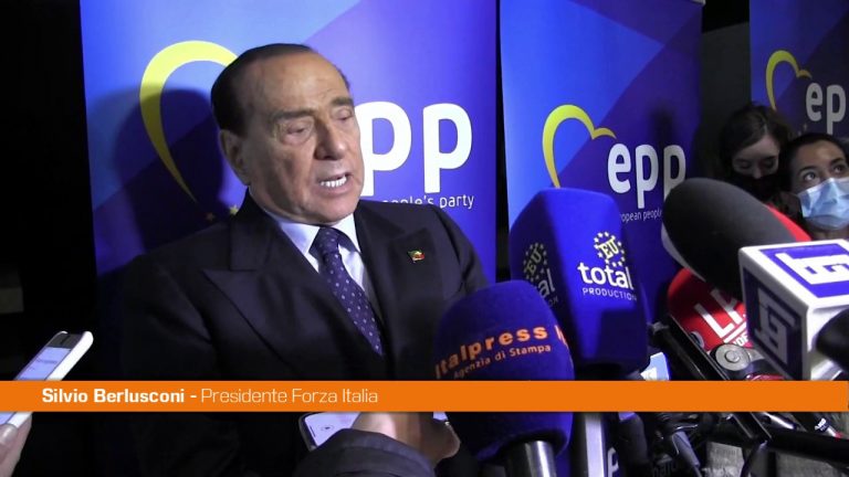 Polonia, Berlusconi “C’è ancora da trattare”