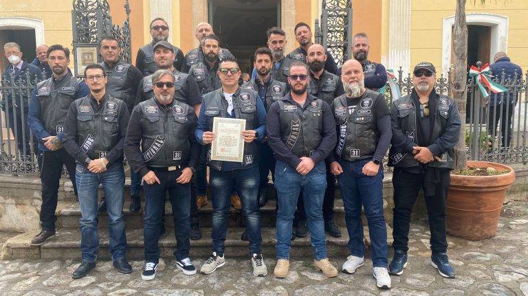 Motociclisti e legalità, premio Nassiriya per la pace per il Punishers LEMC club