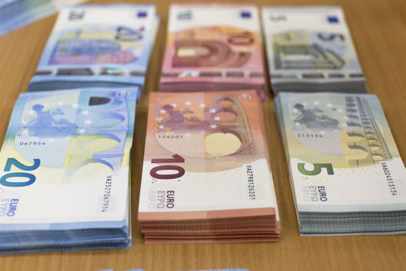 A novembre fabbisogno settore statale in calo a 9,7 miliardi