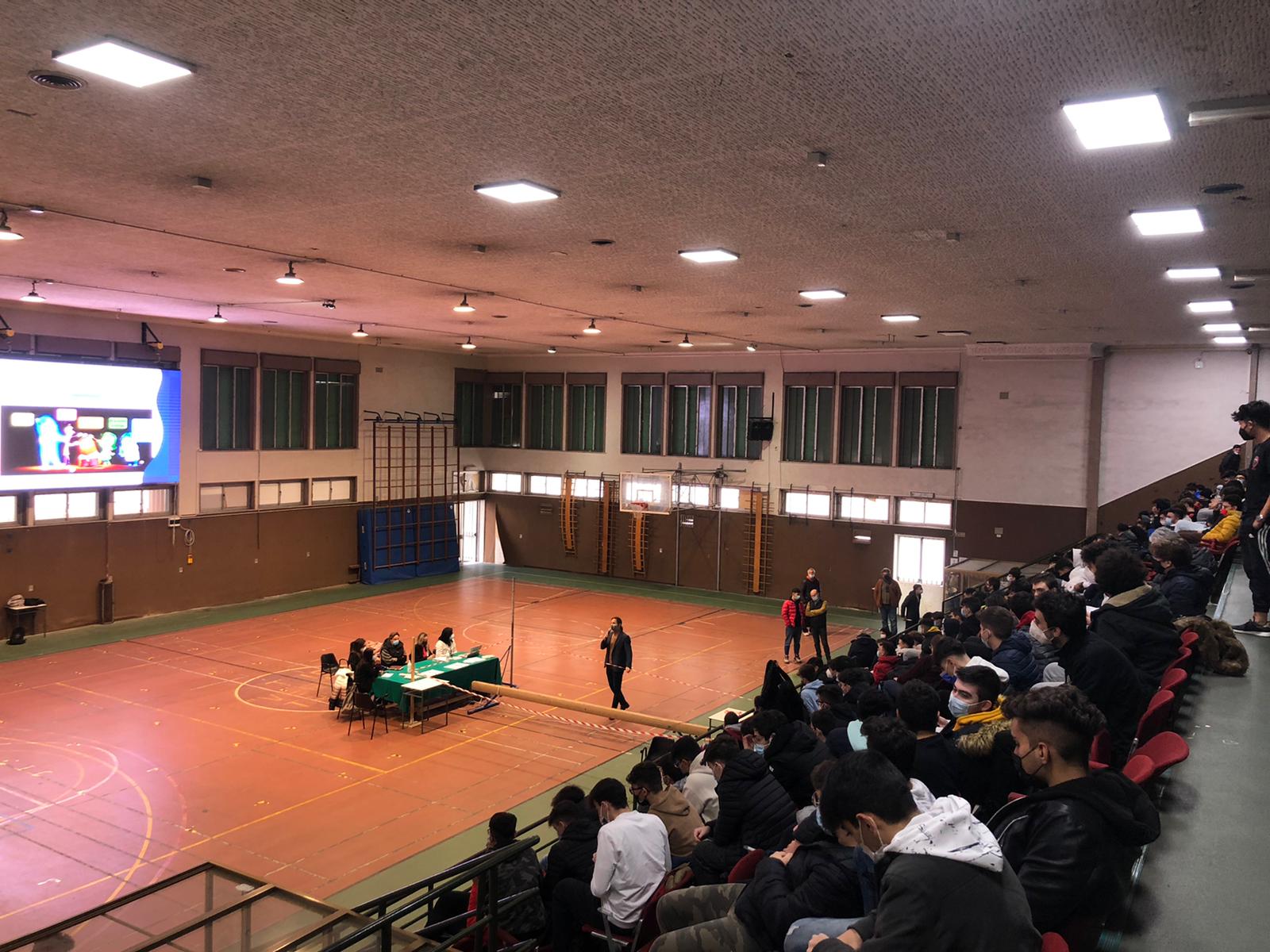 “Mi curo di te”: al via agli incontri dell’Ufficio Covid nelle scuole superiori