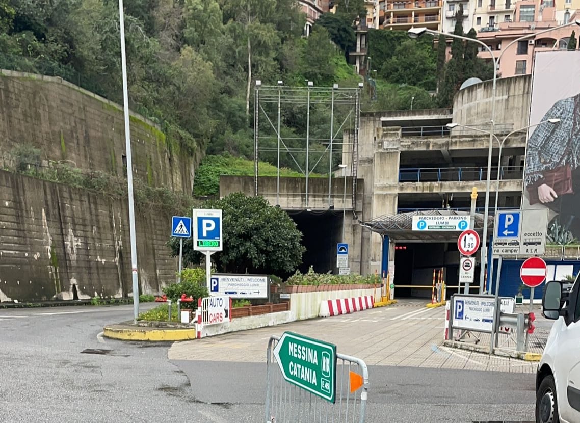 Lumbi, lunedì chiusura per lavori