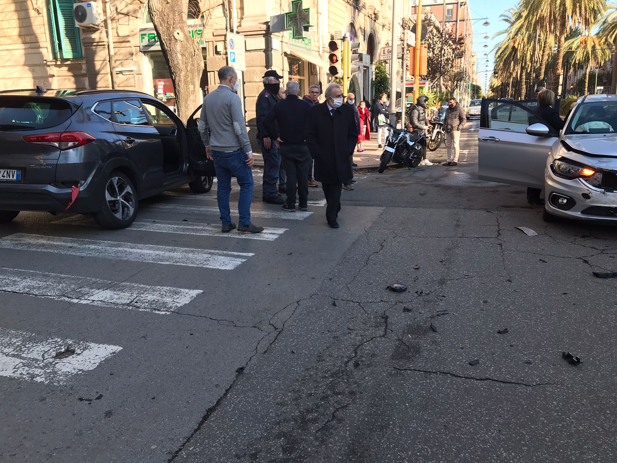 Scontro sul viale San Martino