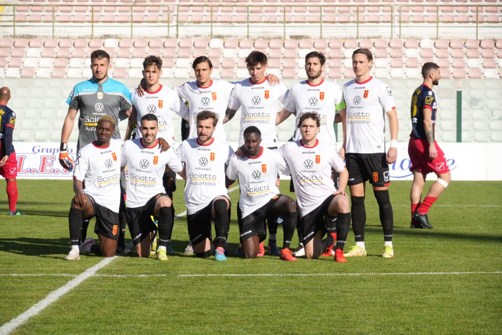 Messina: entro oggi la mail per partecipare alla trasferta di Bari