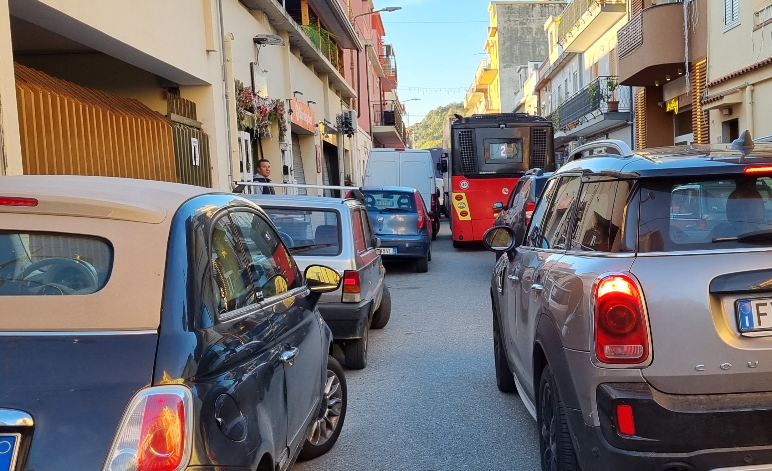 Anarchia a Santa Margherita, scomparsi i vigili urbani