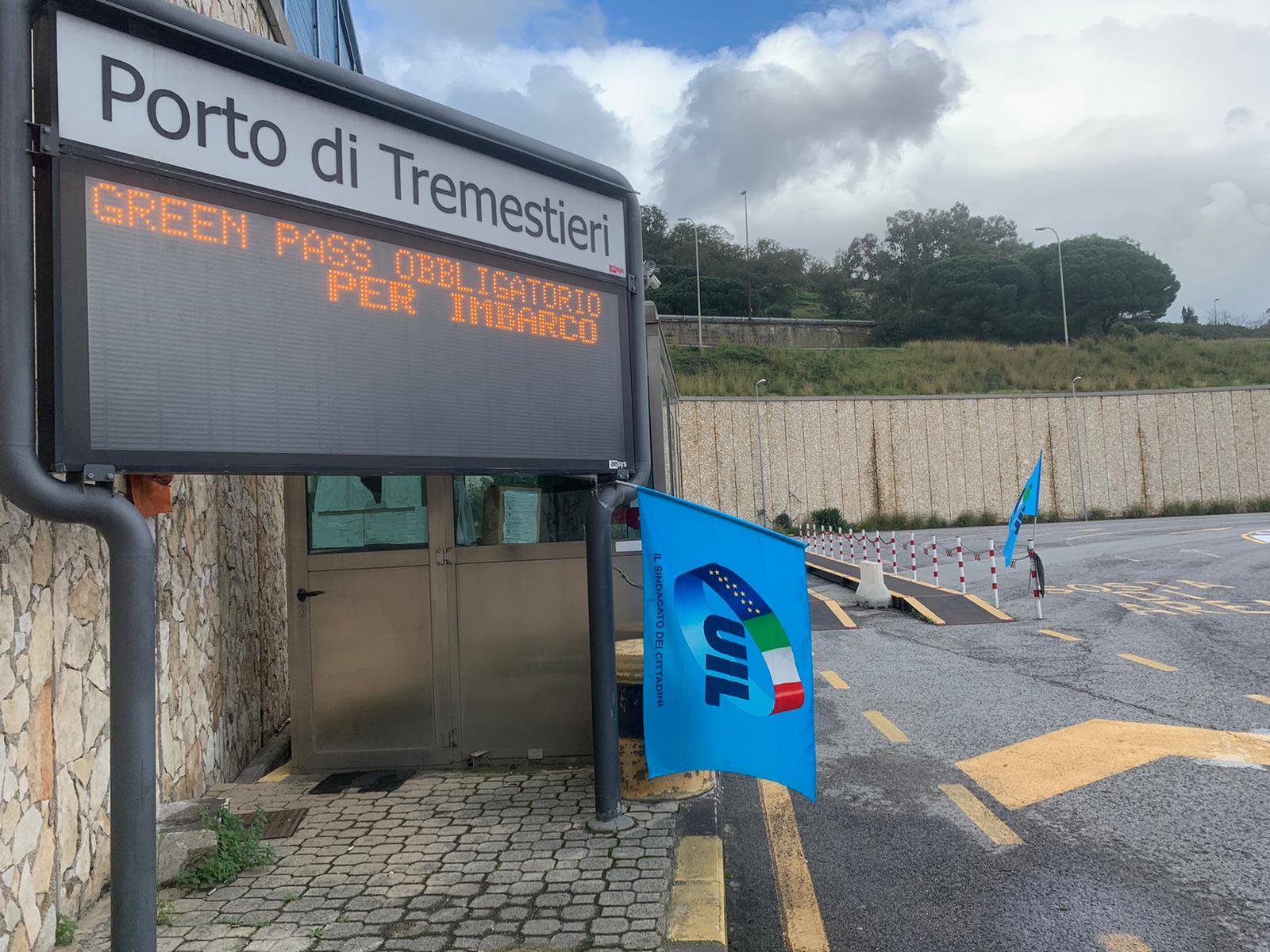 Sciopero portuali. Uiltrasporti: “Comet prenda atto della massiccia adesione”