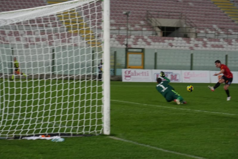 Il Messina colpisce ma il Foggia guadagna il pari (1-1)