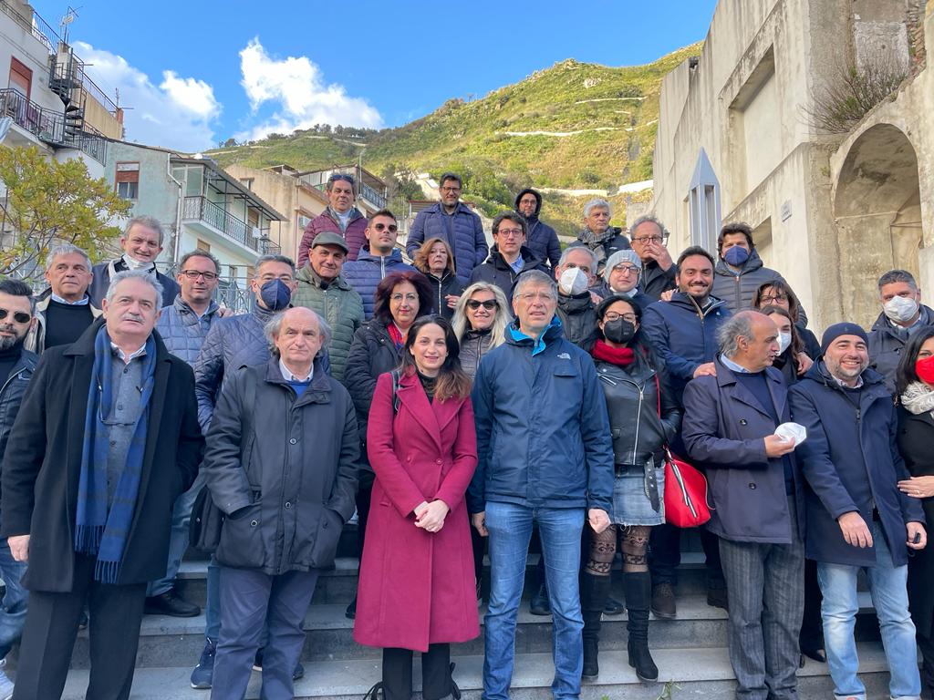 De Domenico parte con la sua campagna elettorale